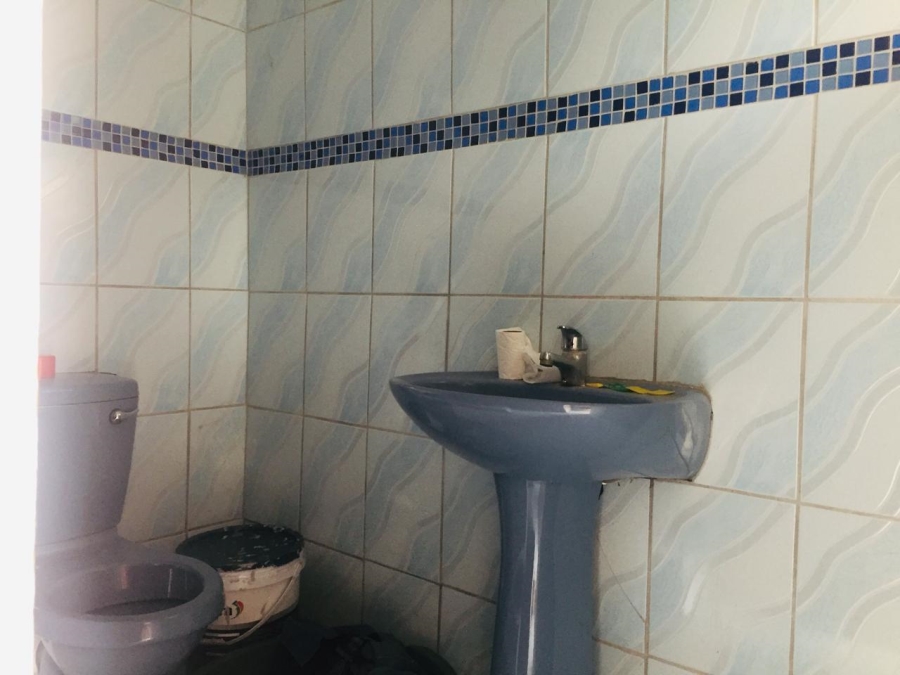 5 Bedroom Property for Sale in Mdantsane Nu 17 Eastern Cape